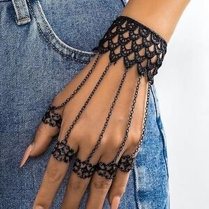 Black Lace Hand Harness Bracelet with‎ Rings Gothic Steampunk Statement Jewelry